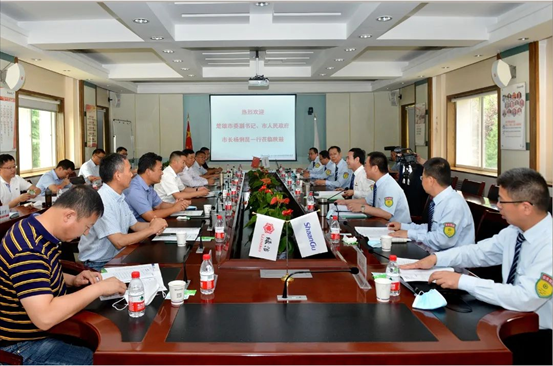 楚雄市委副书记、市长杨俐昆一行来永利集团考察调研