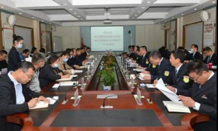 新天钢集团党委副书记杨勇、德龙控股党宣办主任黎声远一行来永利集团旅行交流